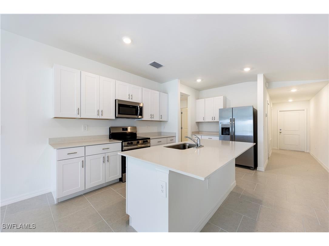 4023 San Felice Lane North Fort Myers FL 33917 225075230 image7