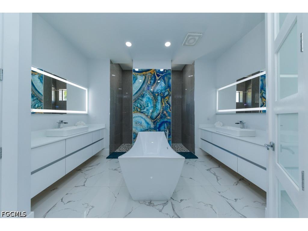 4024 Chiquita Boulevard S Cape Coral FL 33914 2026025613 image11