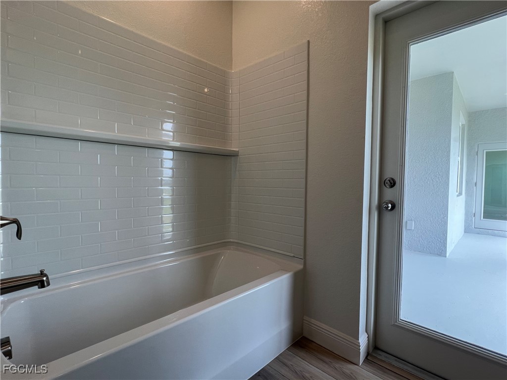 4024 NW 41st Avenue Cape Coral FL 33993 224055227 image14