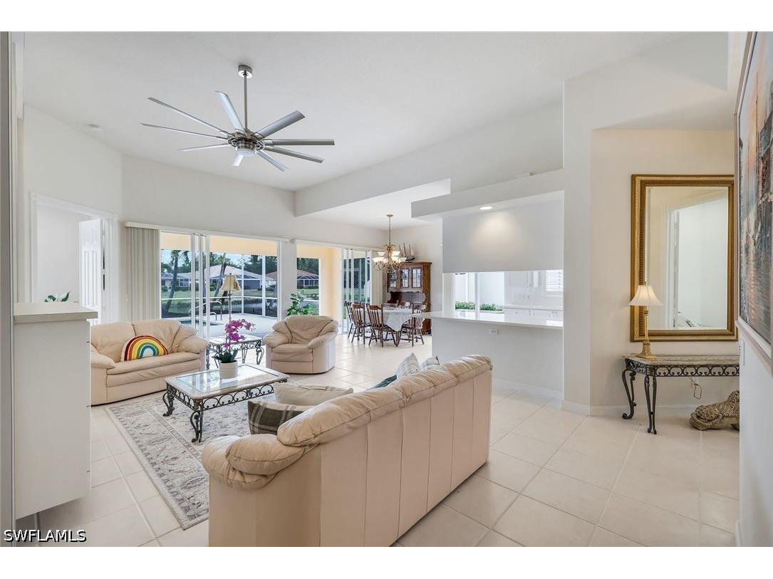 4024 Trinidad Way Naples FL 34119 226019241 image6