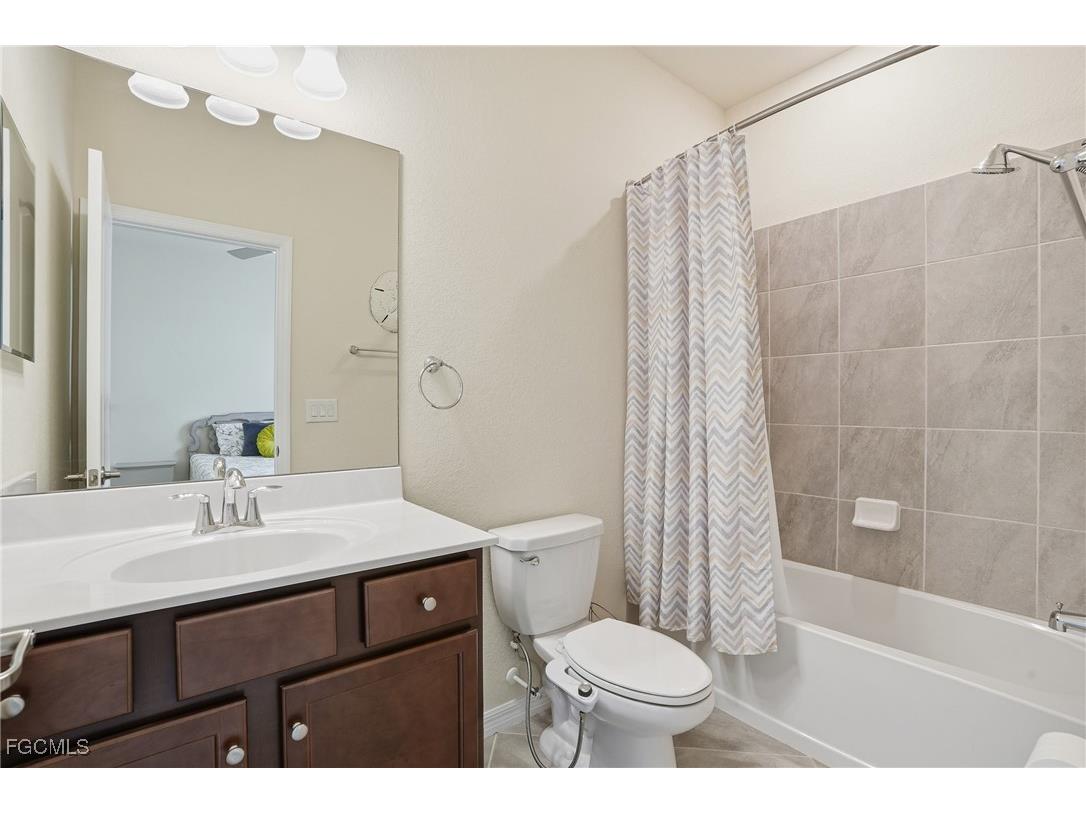 4025 E Hampton Circle Alva FL 33920 2026005189 image20