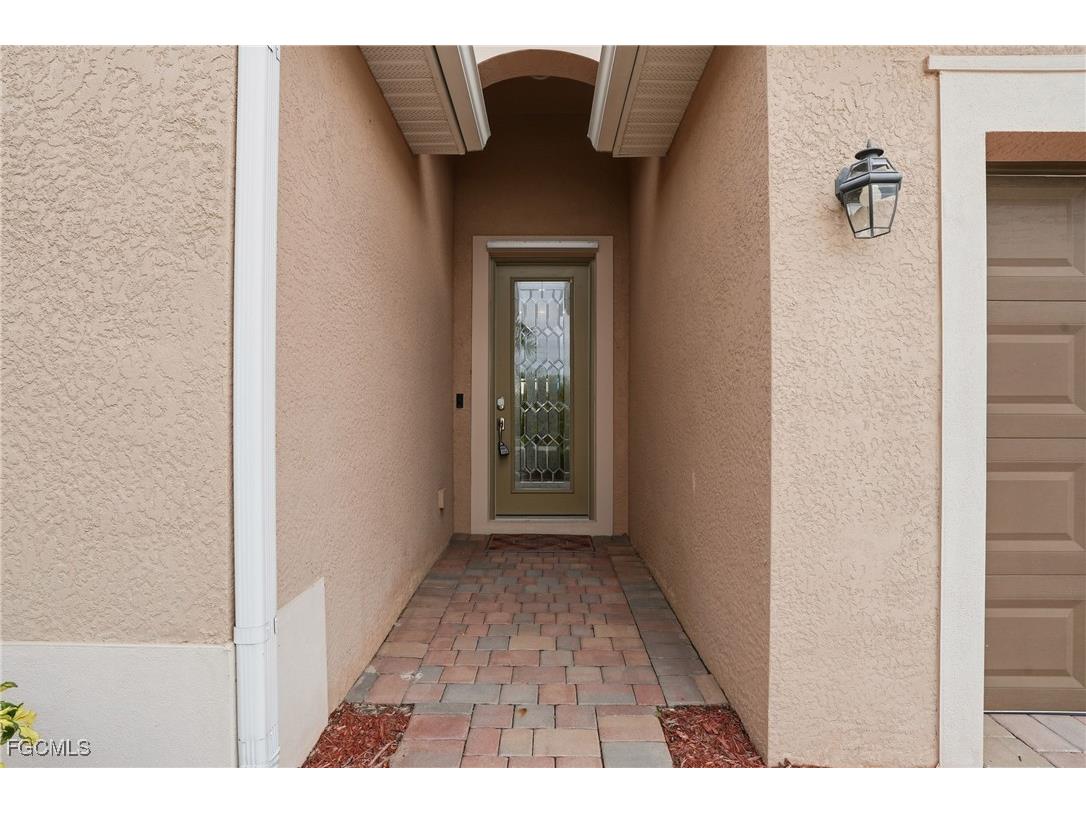 4025 E Hampton Circle Alva FL 33920 2026005189 image3