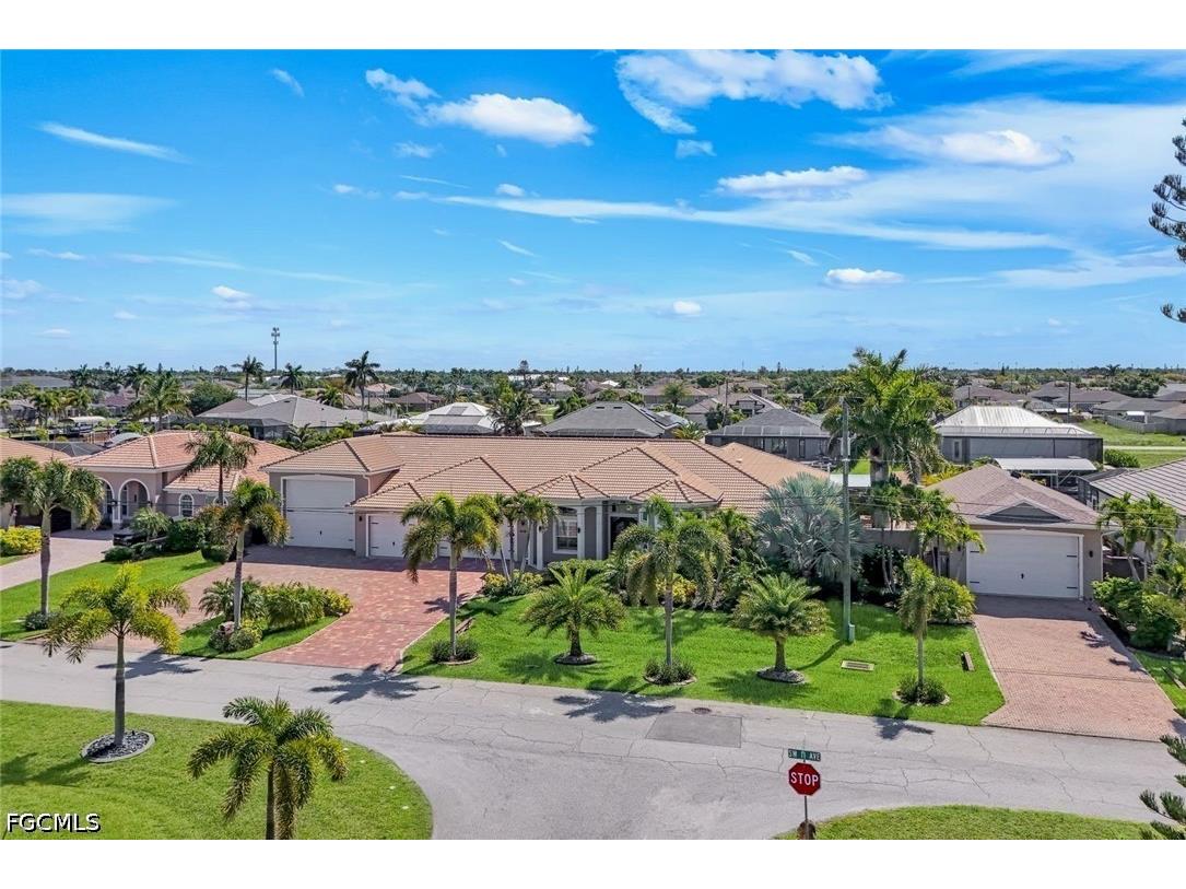 4025 SW 11th Avenue Cape Coral FL 33914 2026016248 image1