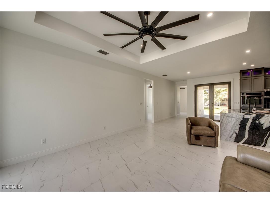 4025 SW 2nd Court Cape Coral FL 33914 2025018083 image10