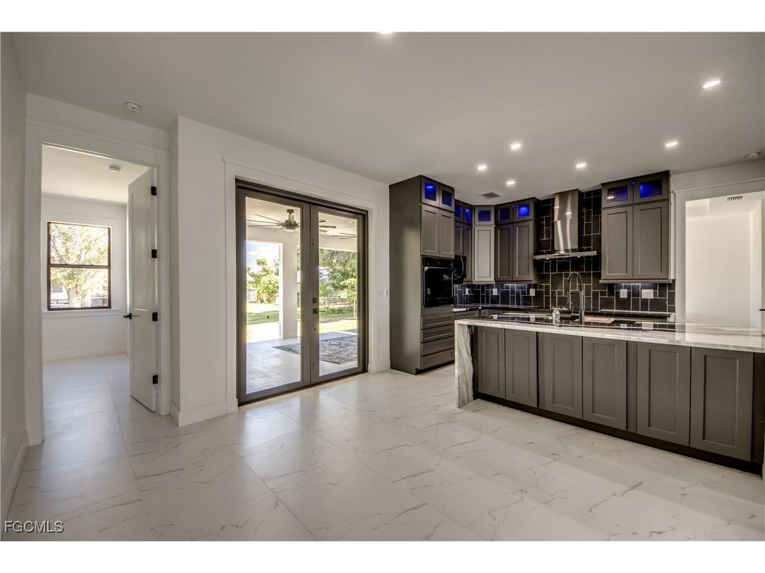 4025 SW 2nd Court Cape Coral FL 33914 2025018083 image12