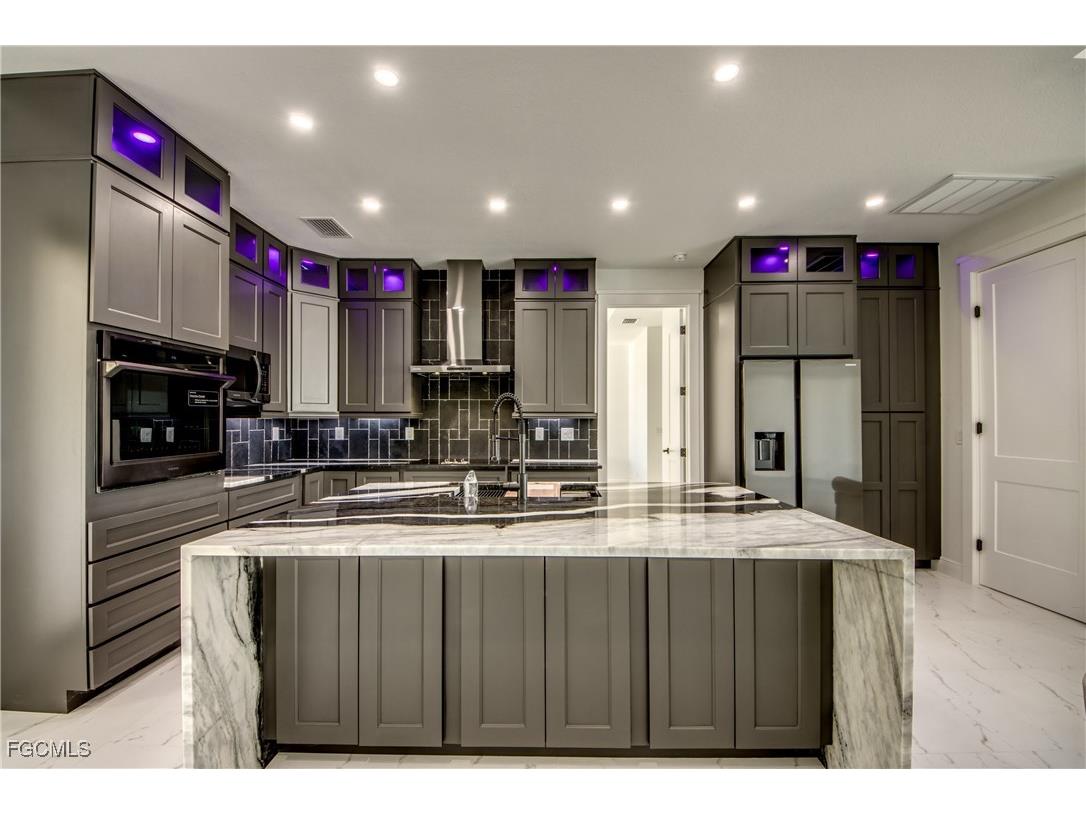 4025 SW 2nd Court Cape Coral FL 33914 2025018083 image17