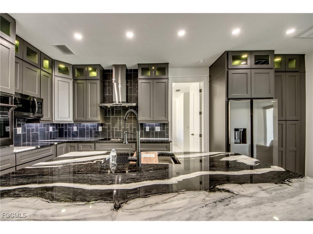 4025 SW 2nd Court Cape Coral FL 33914 2025018083 image18