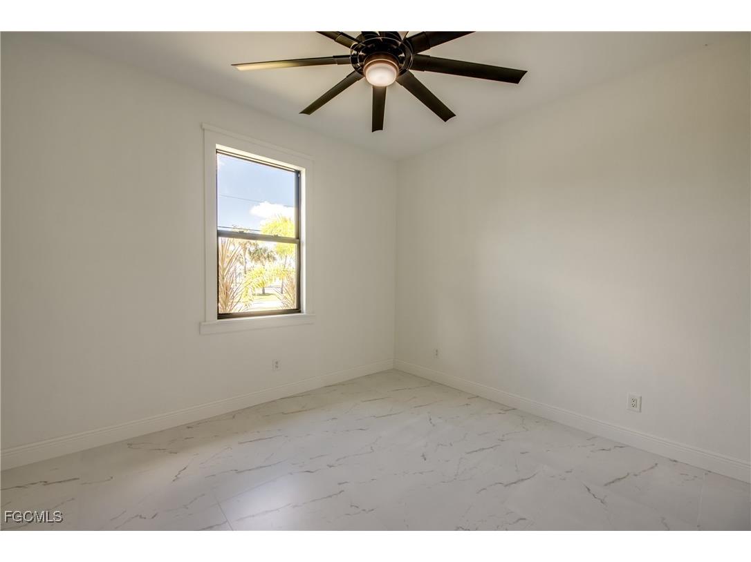 4025 SW 2nd Court Cape Coral FL 33914 2025018083 image33