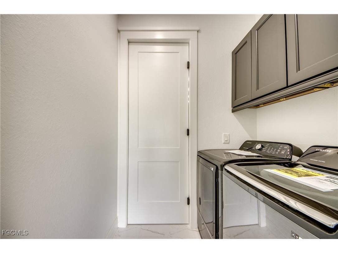 4025 SW 2nd Court Cape Coral FL 33914 2025018083 image41