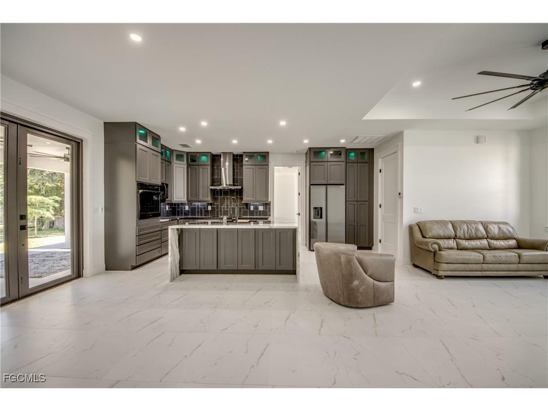 4025 SW 2nd Court Cape Coral FL 33914 2025018083 image5