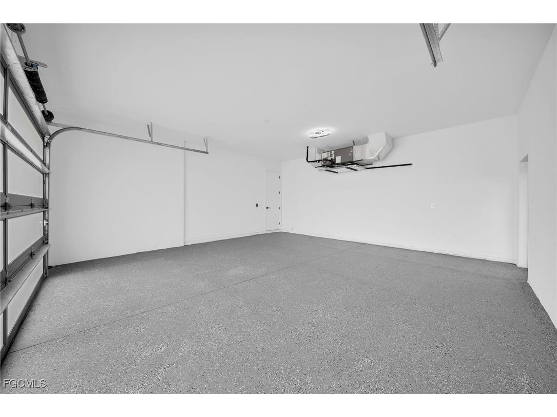 4026 SE 3rd Avenue Cape Coral FL 33904 2025002579 image11