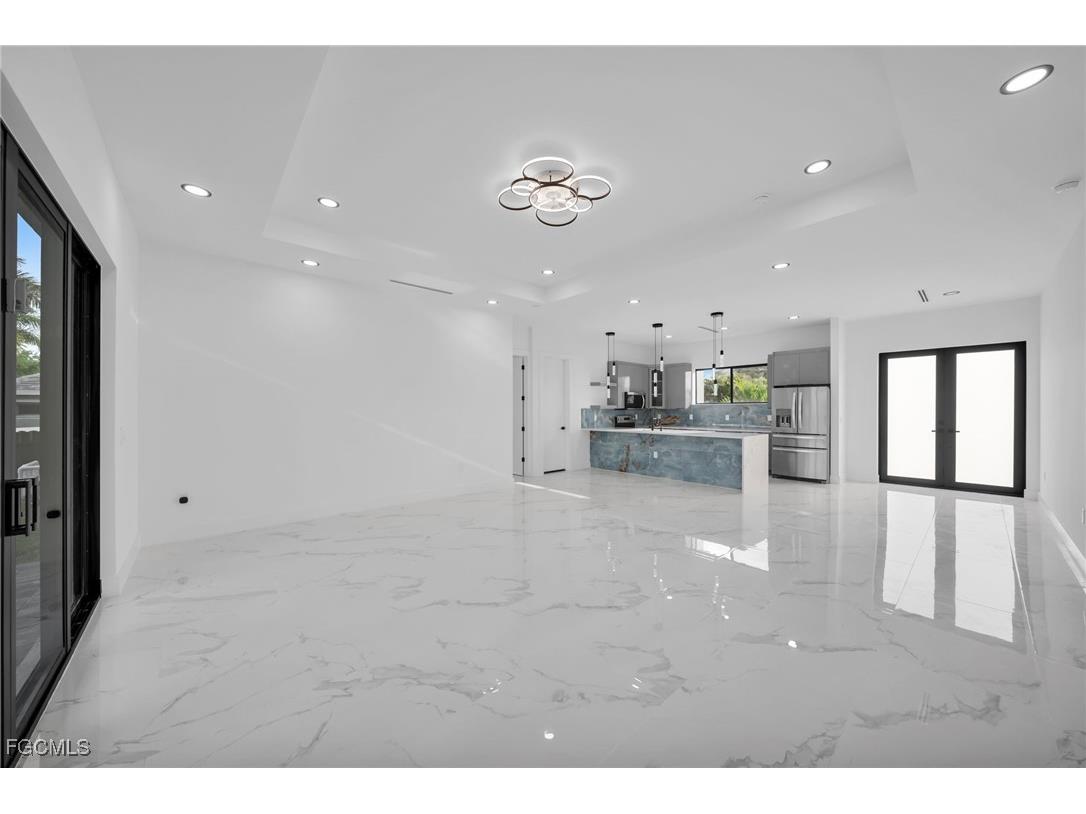 4026 SE 3rd Avenue Cape Coral FL 33904 2025002579 image17