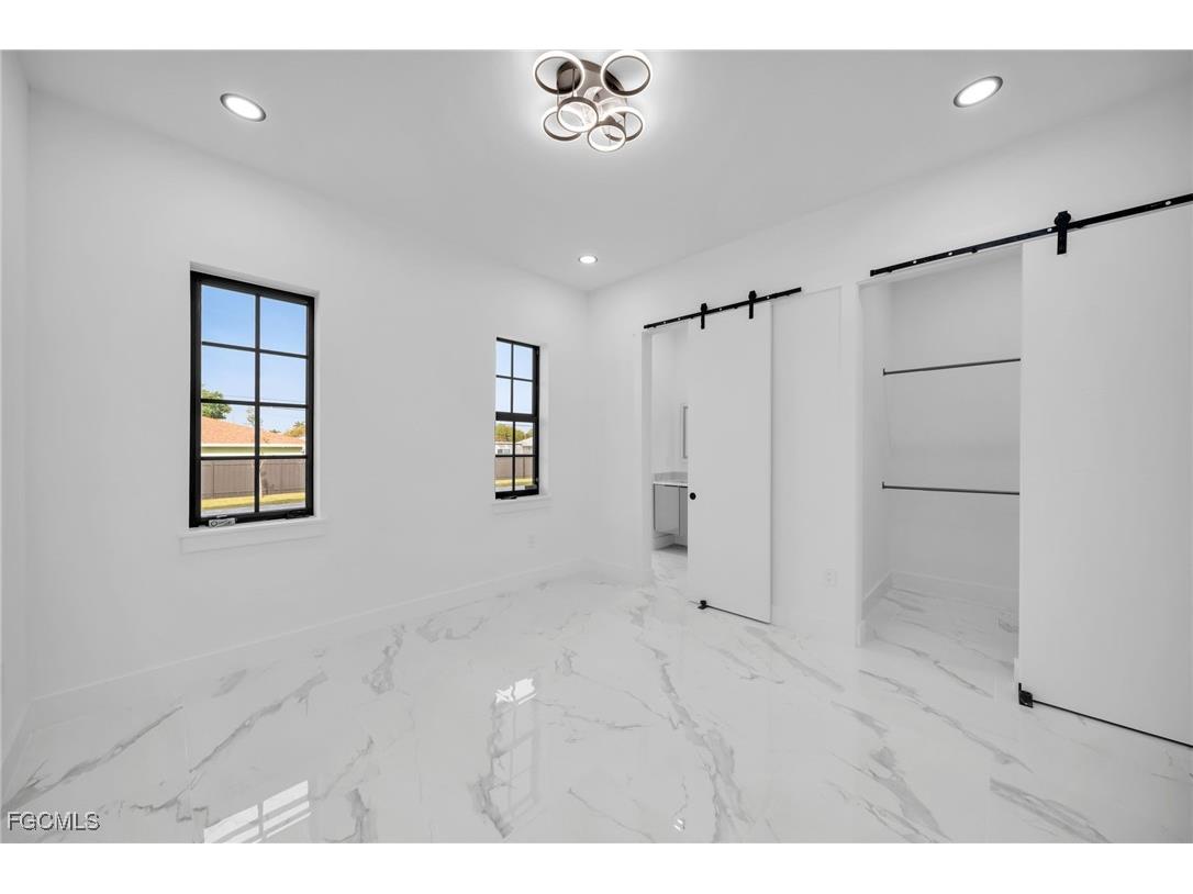 4026 SE 3rd Avenue Cape Coral FL 33904 2025002579 image28