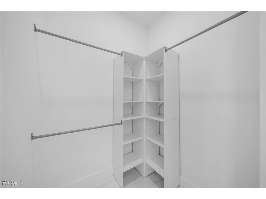 4026 SE 3rd Avenue Cape Coral FL 33904 2025002579 image29