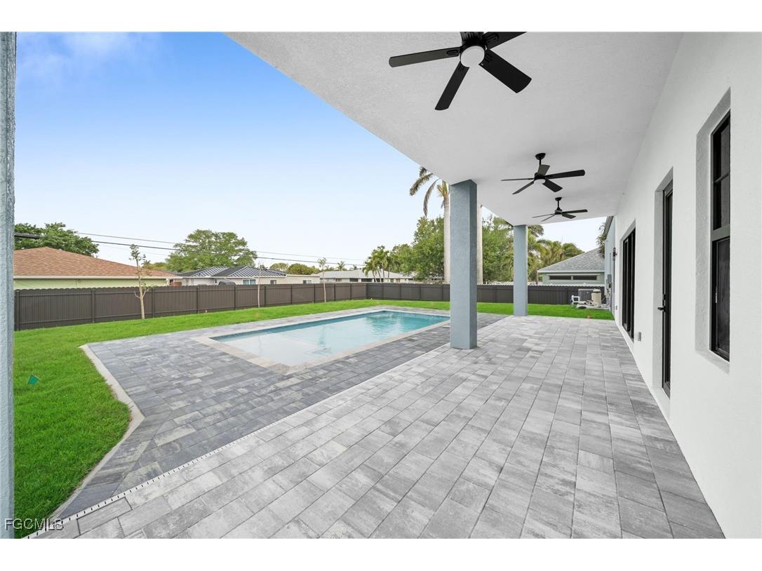 4026 SE 3rd Avenue Cape Coral FL 33904 2025002579 image38