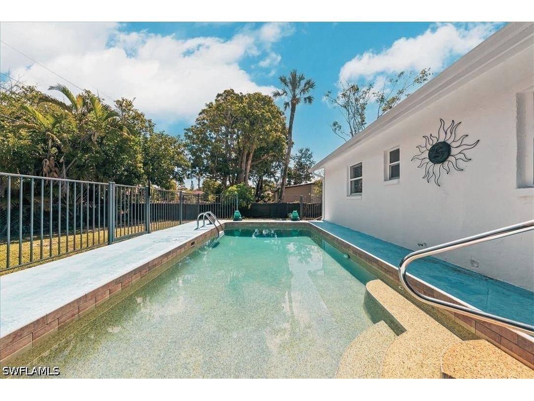 4027 Mindi Avenue Naples FL 34112 226018977 image32