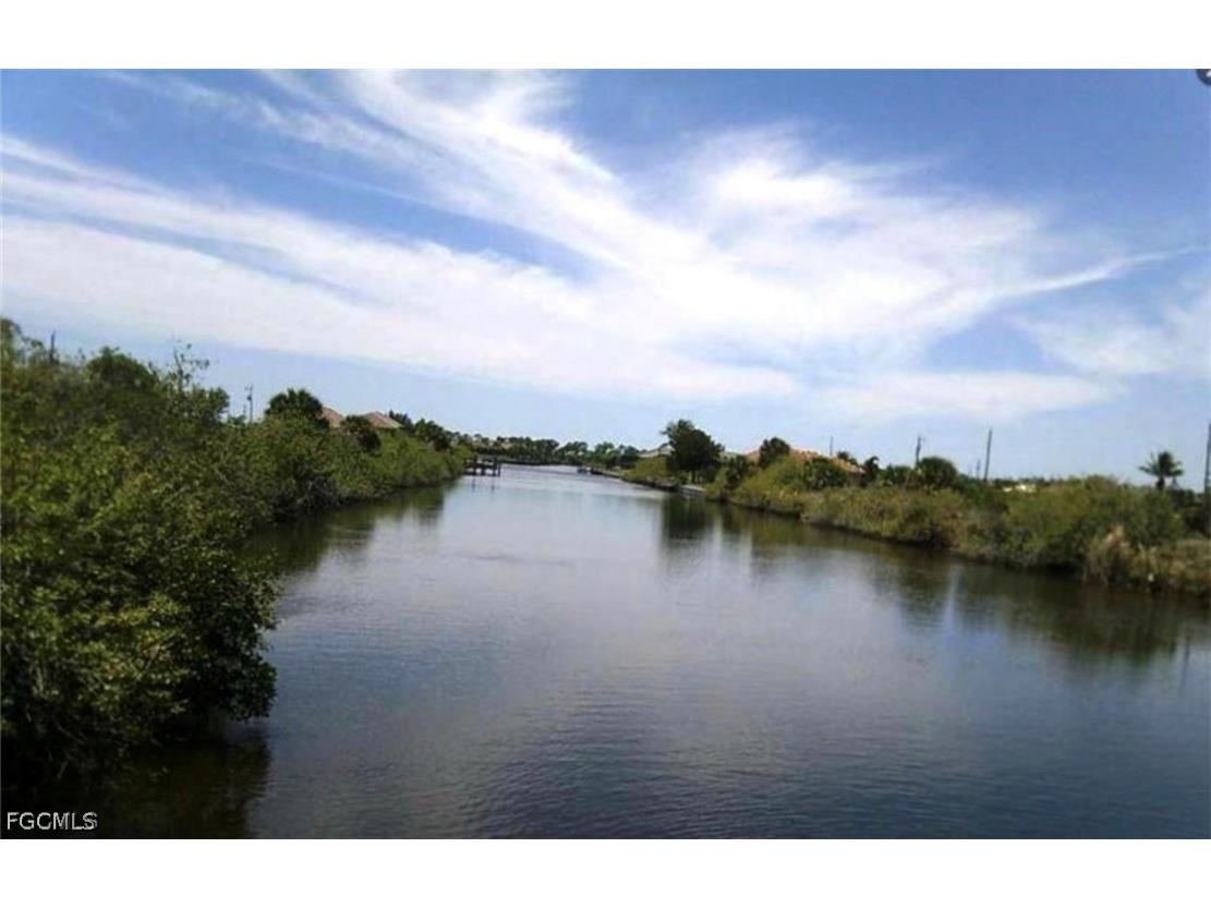 4027 NW 38th Avenue Cape Coral FL 33993 2026007090 image1