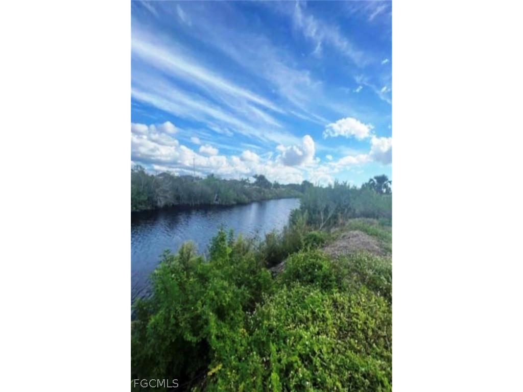 4027 NW 38th Avenue Cape Coral FL 33993 2026007090 image4