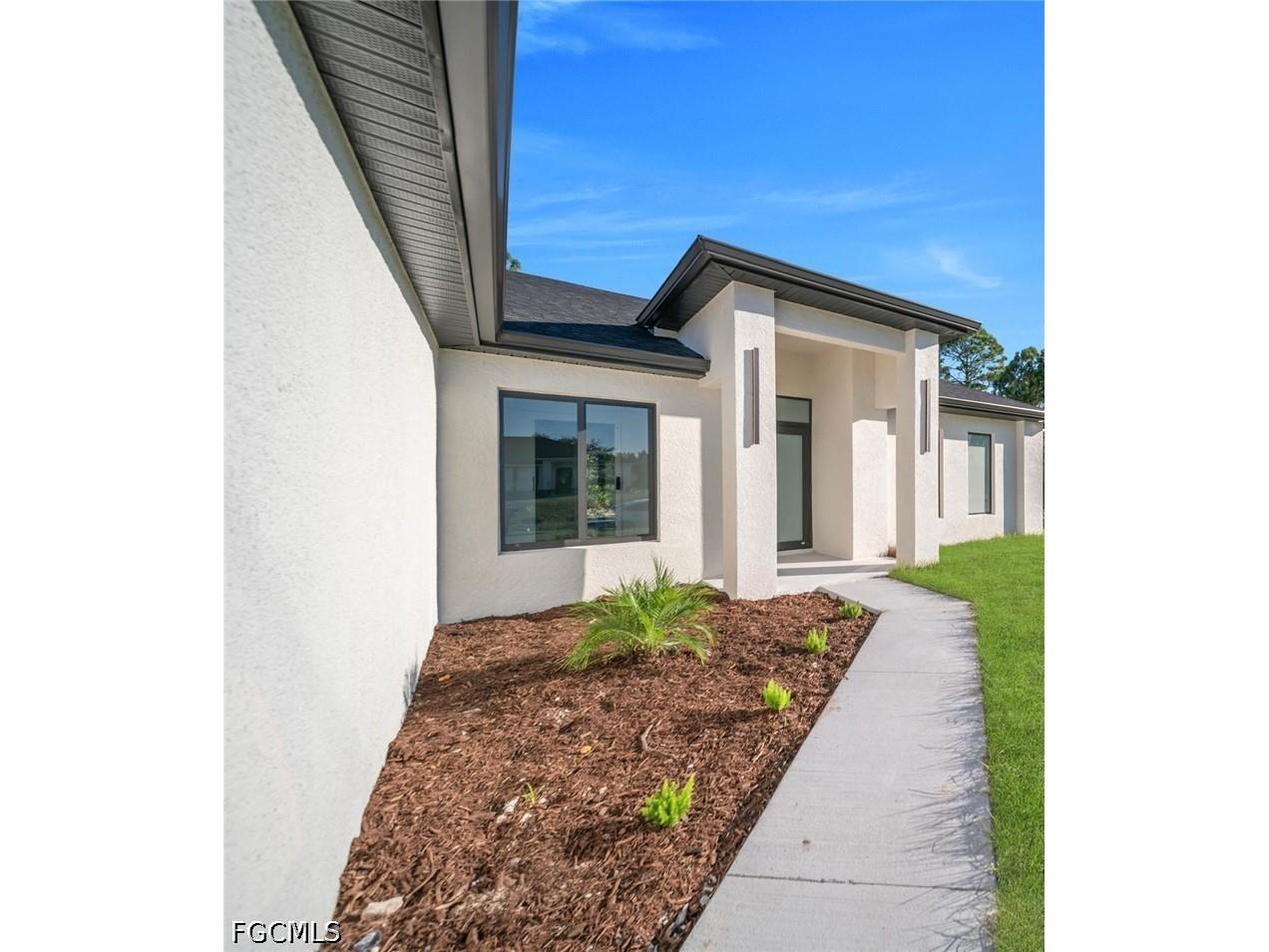 4028 26th Street SW Lehigh Acres FL 33976 2026015319 image4