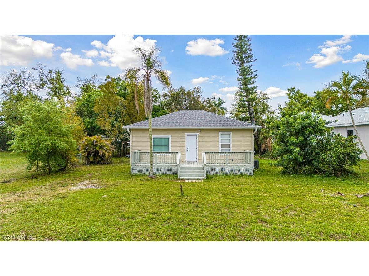 4028 Desoto Avenue Fort Myers FL 33916 224023071 image1