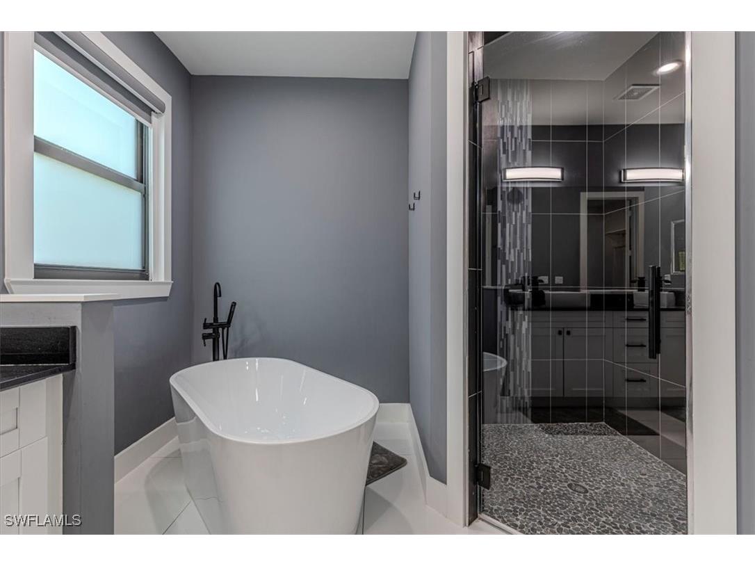 4029 2nd Avenue SE Naples FL 34117 225079558 image17