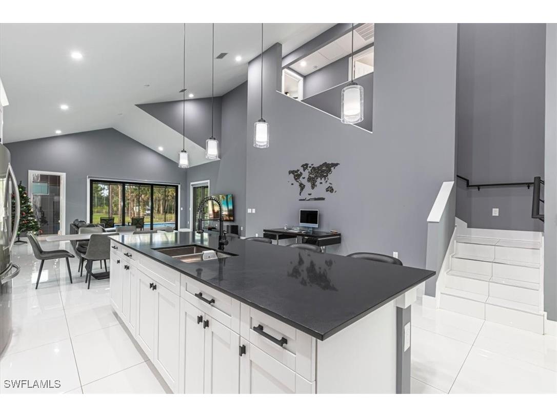 4029 2nd Avenue SE Naples FL 34117 225079575 image10