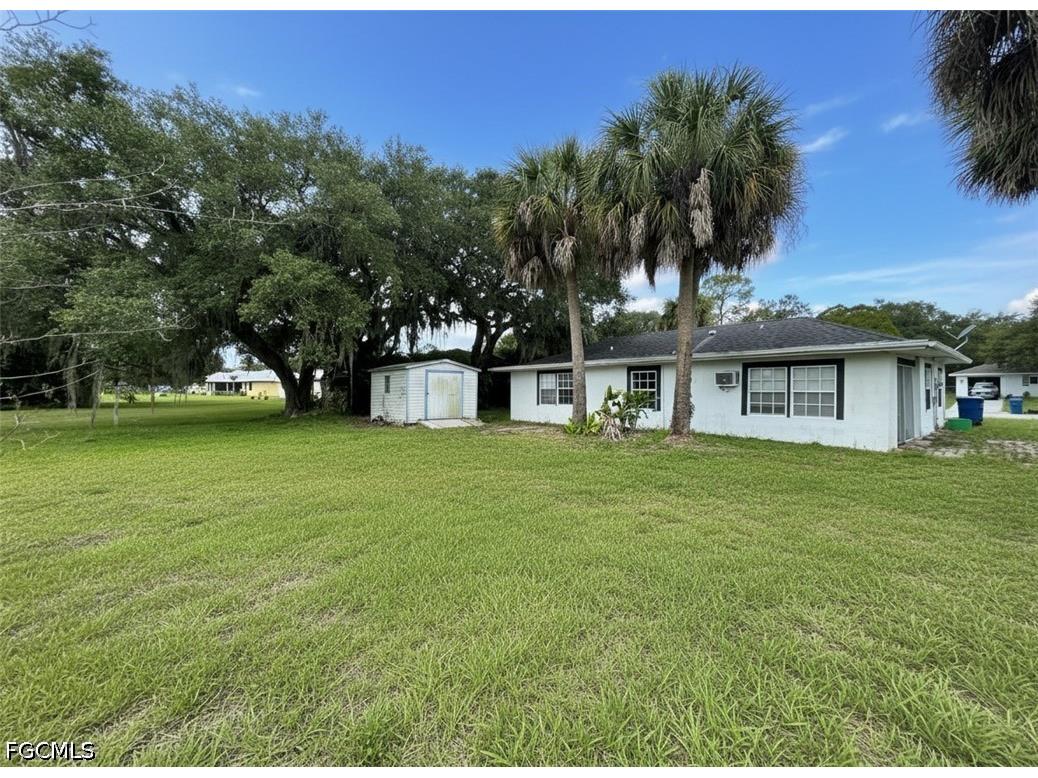 4029 E Sunflower Circle Labelle FL 33935 2026023832 image2