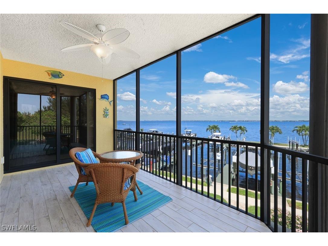 4029 SE 20th Place #103 Cape Coral FL 33904 224038572 image1