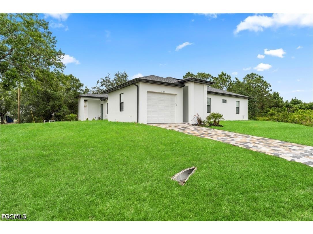 403/405 Bell Boulevard S Lehigh Acres FL 33974 2026021560 image1