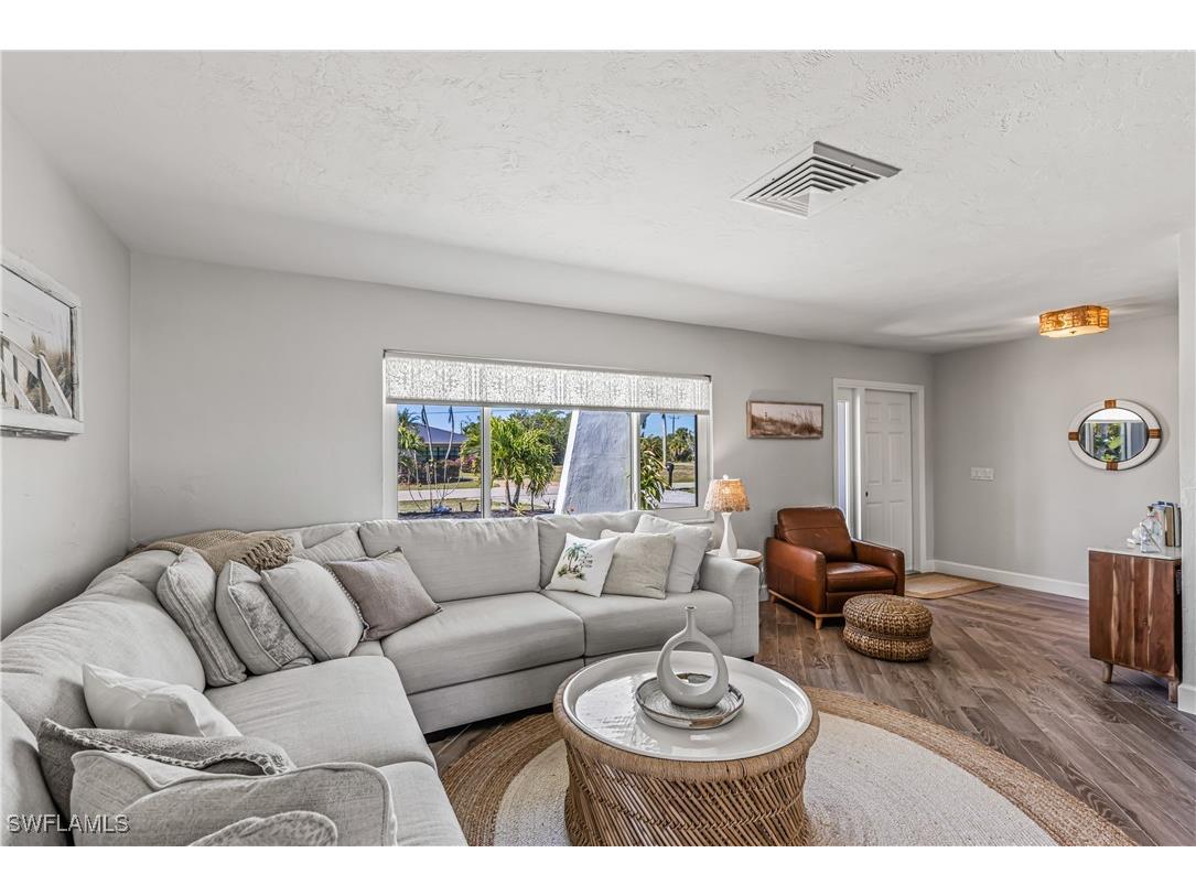 403 Grenada Avenue Naples FL 34113 226004494 image16