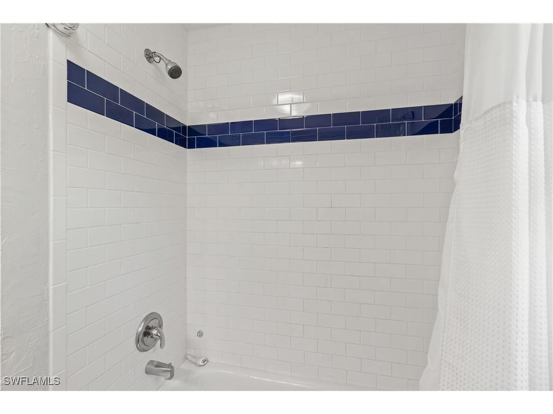 403 Grenada Avenue Naples FL 34113 226004494 image24