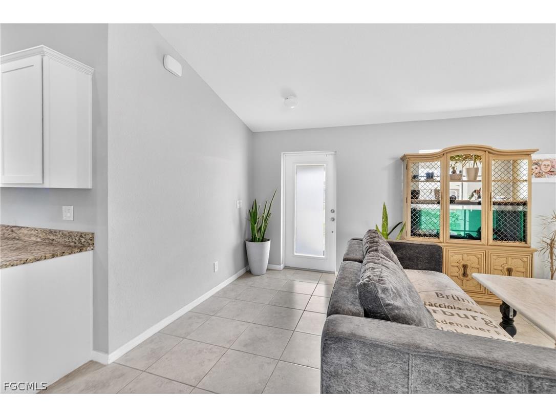 403 NW 17th Terrace Cape Coral FL 33993 2026009974 image14