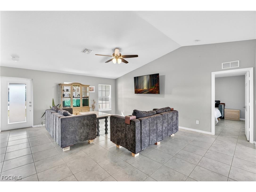 403 NW 17th Terrace Cape Coral FL 33993 2026009974 image15
