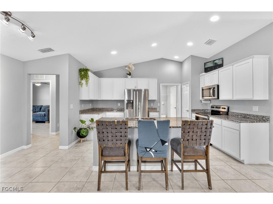 403 NW 17th Terrace Cape Coral FL 33993 2026009974 image21