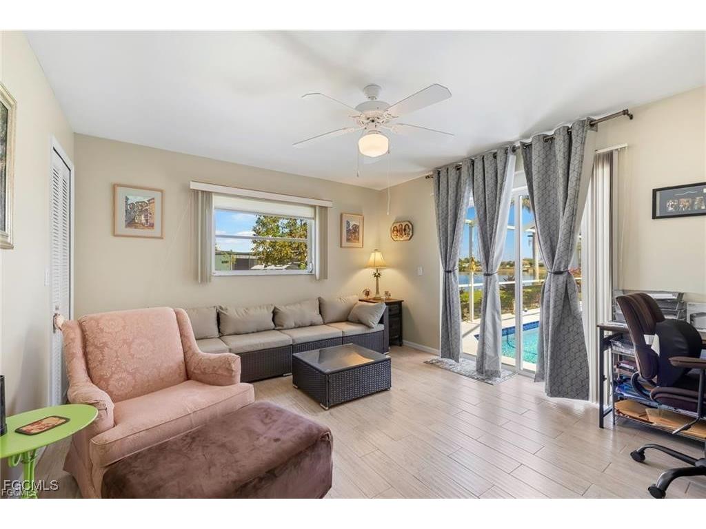 403 SE 28th Terrace Cape Coral FL 33904 2025022408 image13