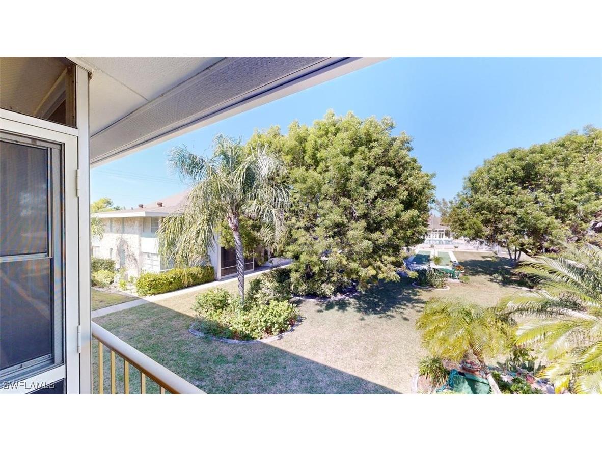 403 SE 43rd Terrace #10 Cape Coral FL 33904 225010038 image1