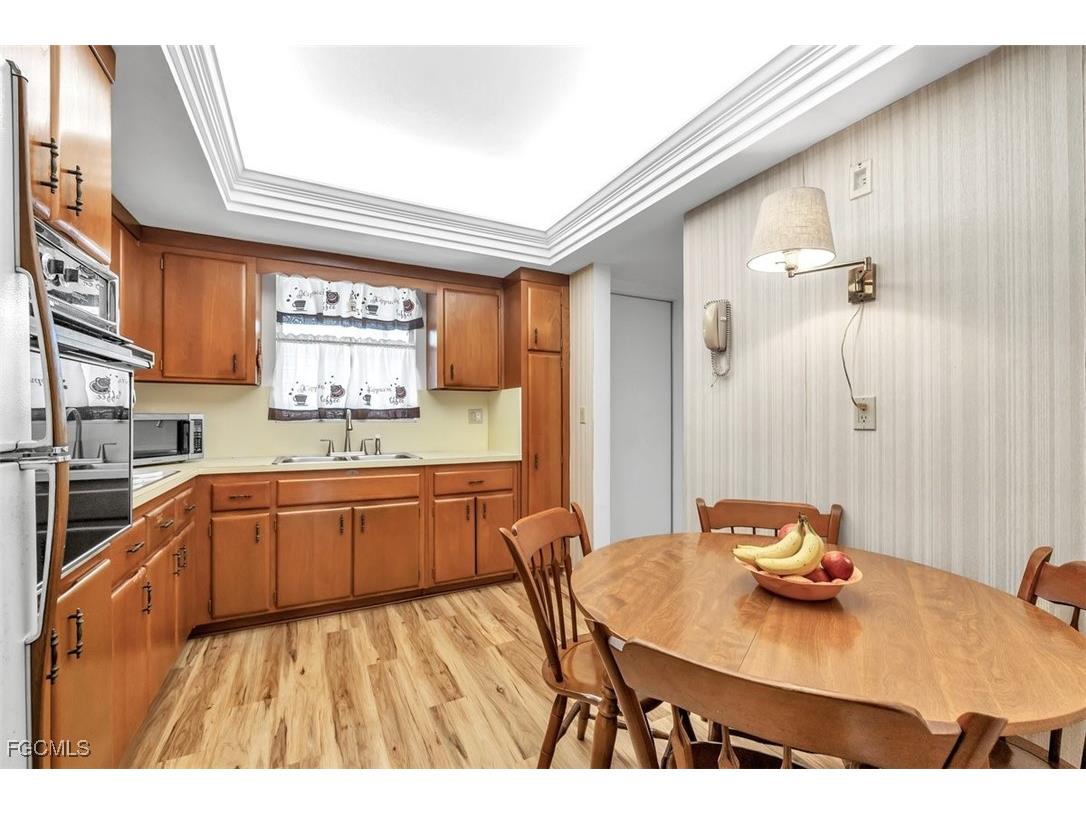 403 SE 43rd Terrace #11 Cape Coral FL 33904 2025024285 image10