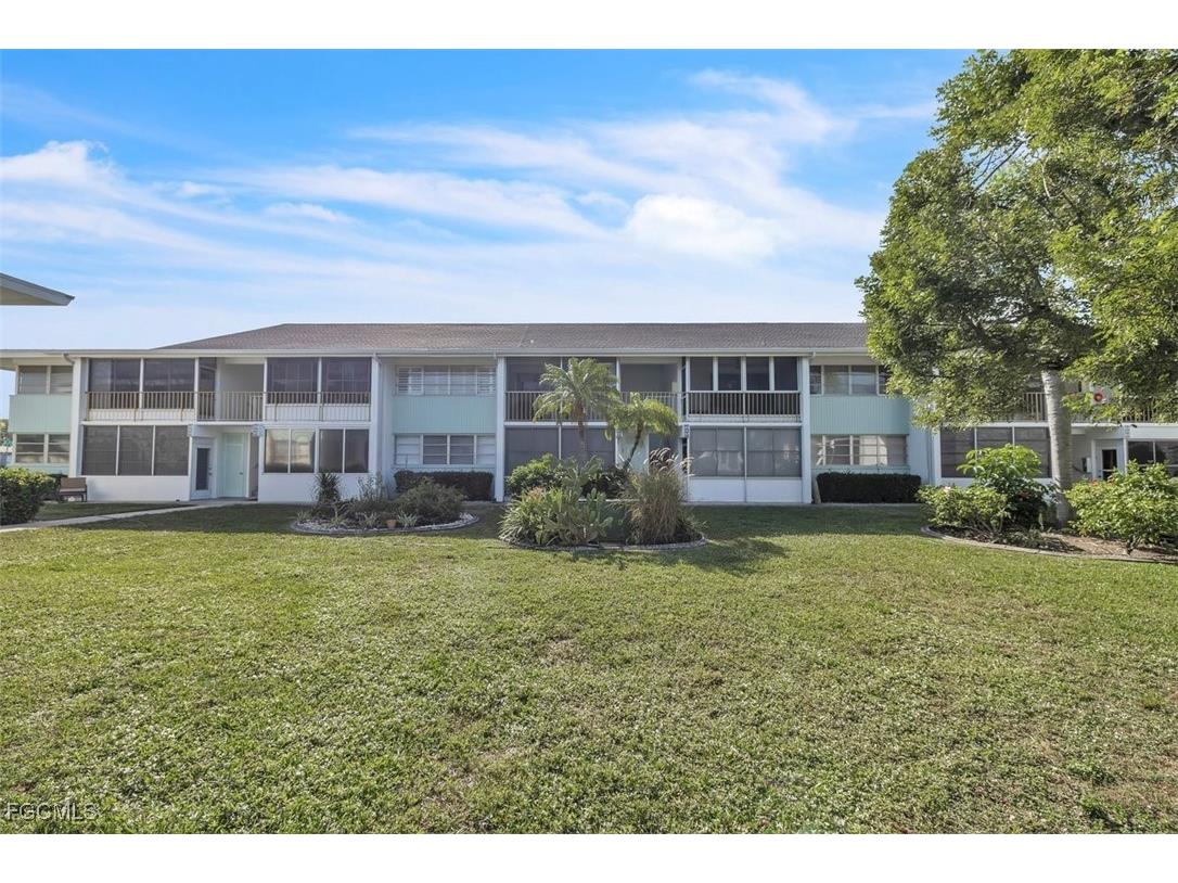 403 SE 43rd Terrace #11 Cape Coral FL 33904 2025024285 image20