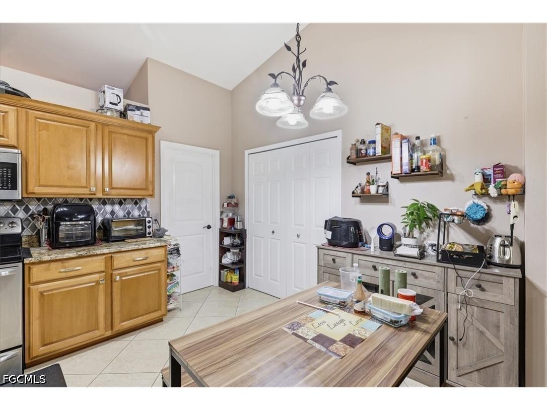403 SW 28th Place Cape Coral FL 33991 2026018862 image6
