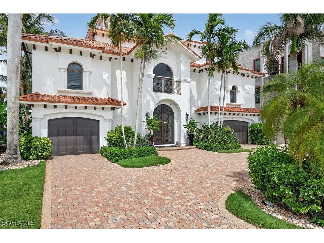 403 Seabee Avenue Naples FL 34108 225083832 image1