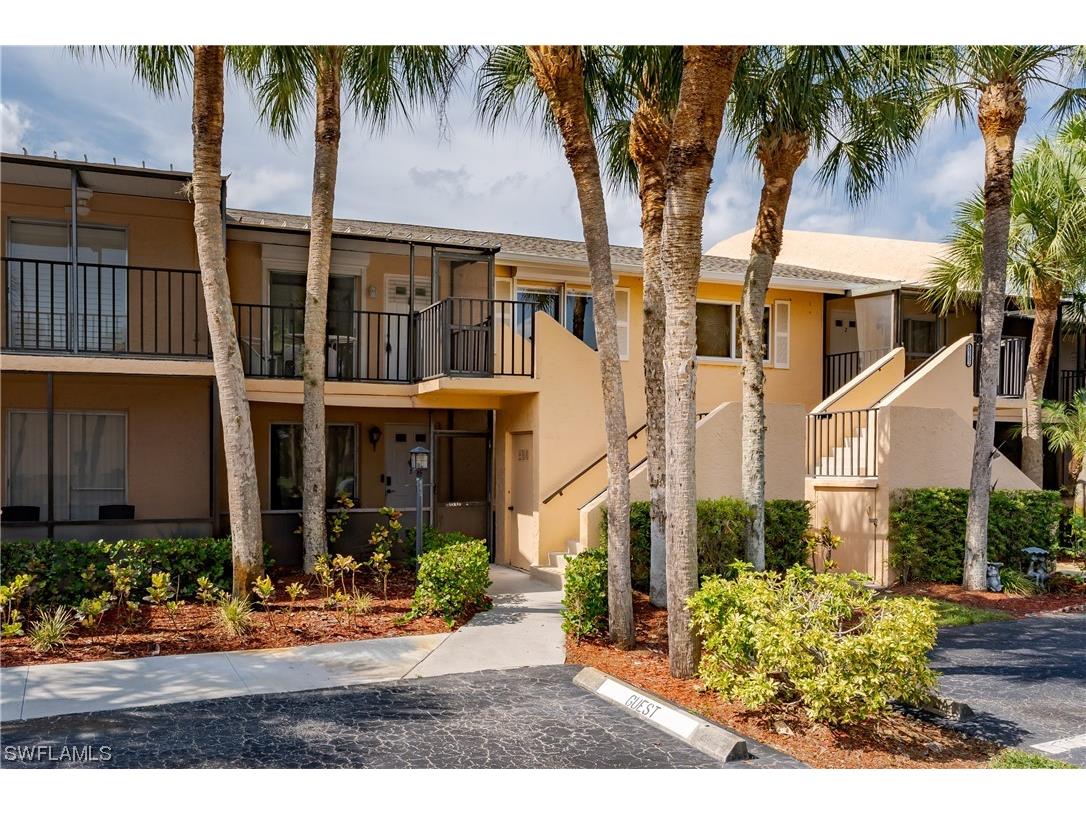 4030 Ice Castle Way #4 Naples FL 34112 223061422 image1