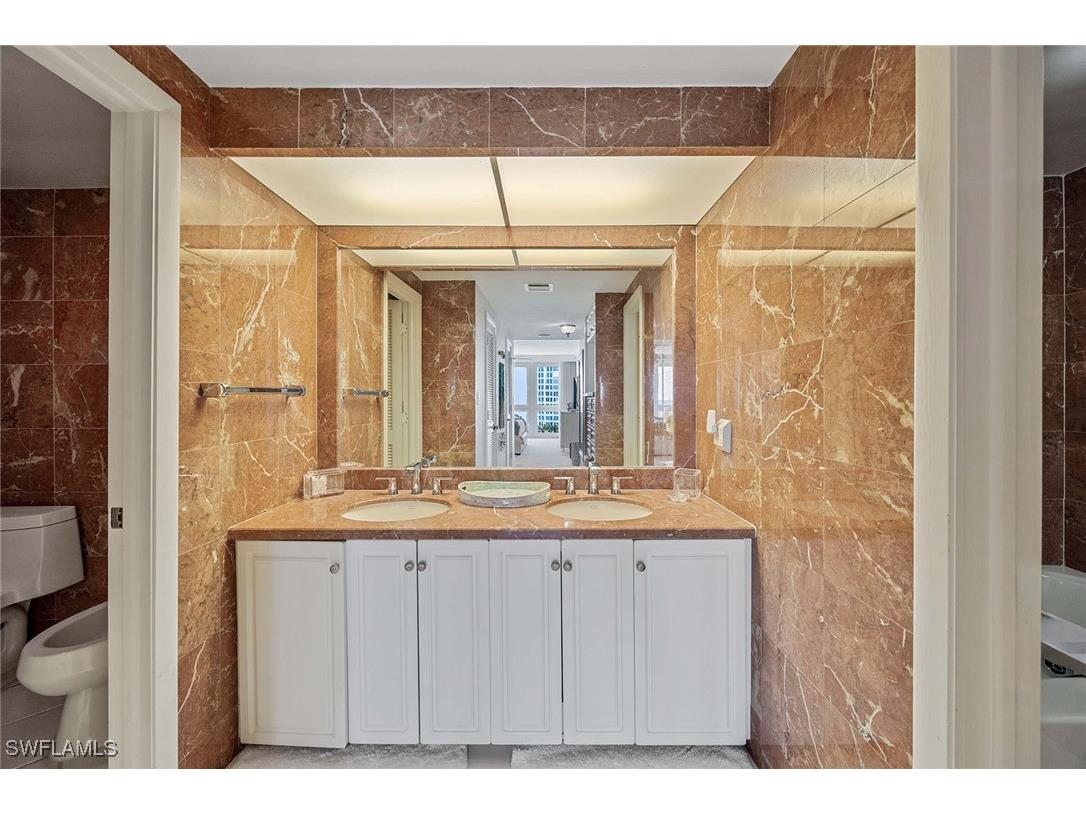 4031 Gulf Shore Boulevard N #10C Naples FL 34103 225067628 image27