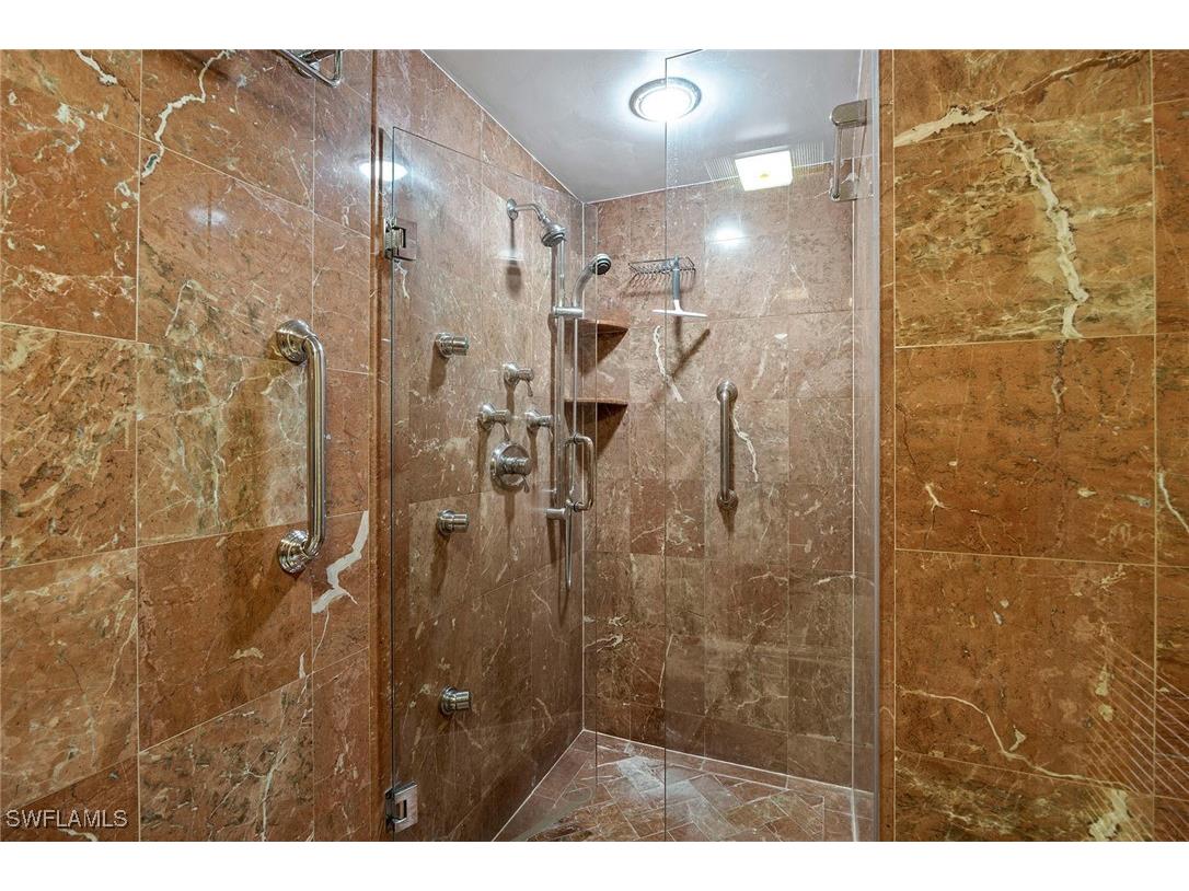 4031 Gulf Shore Boulevard N #10C Naples FL 34103 225067628 image28