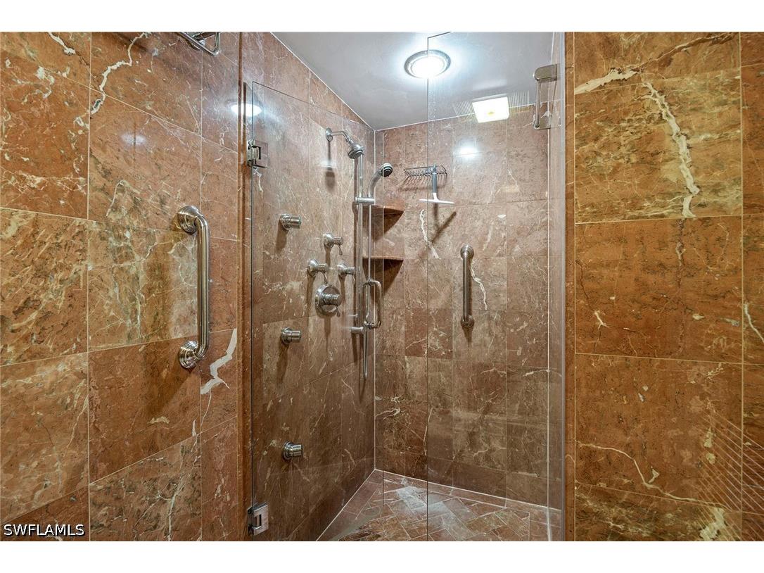 4031 Gulf Shore Boulevard N #10C Naples FL 34103 226015304 image28