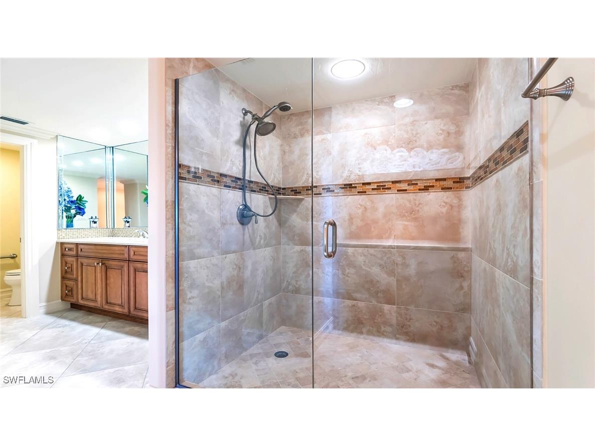 4031 Gulf Shore Boulevard N #11-C Naples FL 34103 226000540 image5