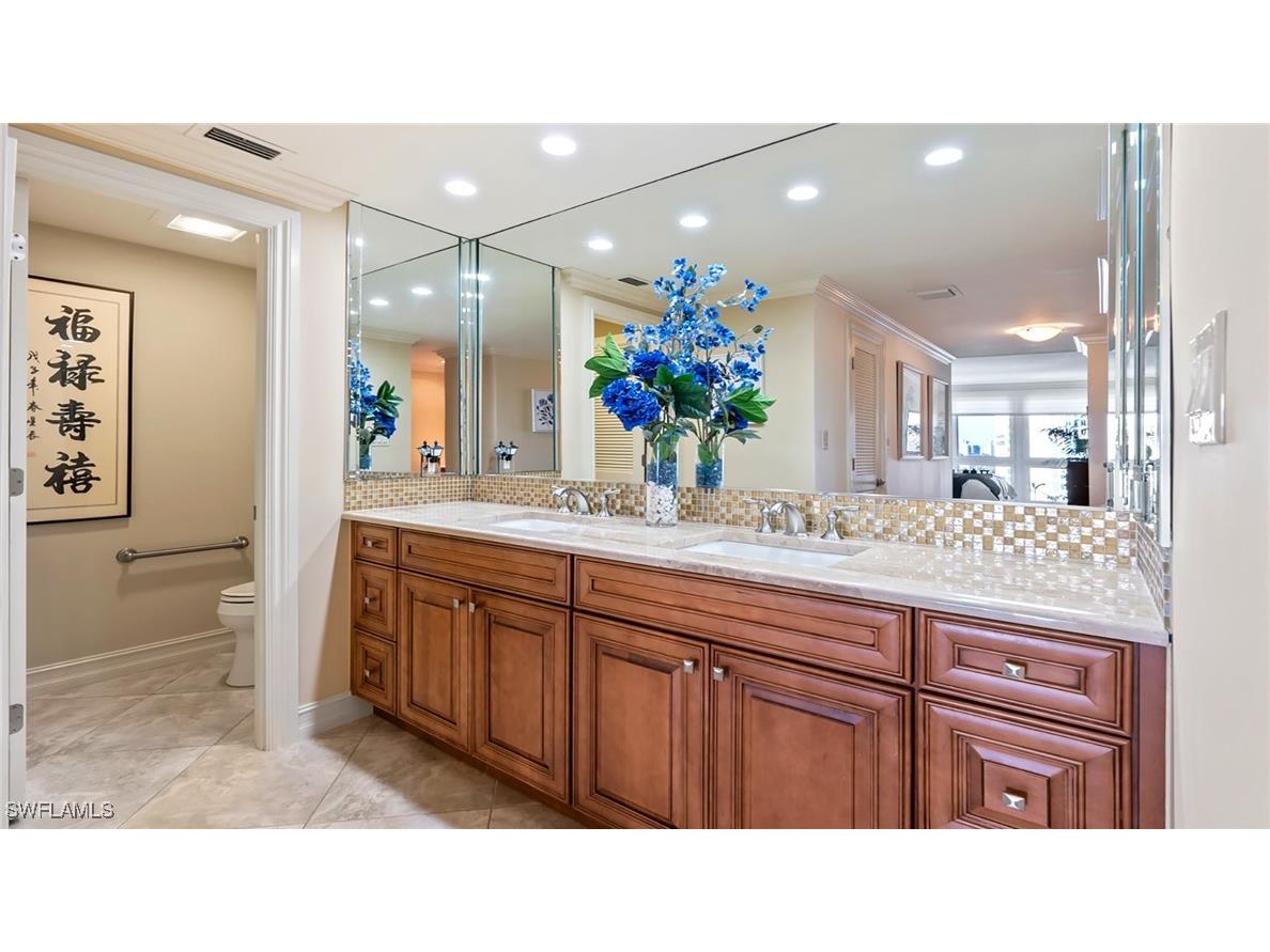 4031 Gulf Shore Boulevard N #11-C Naples FL 34103 226000540 image6