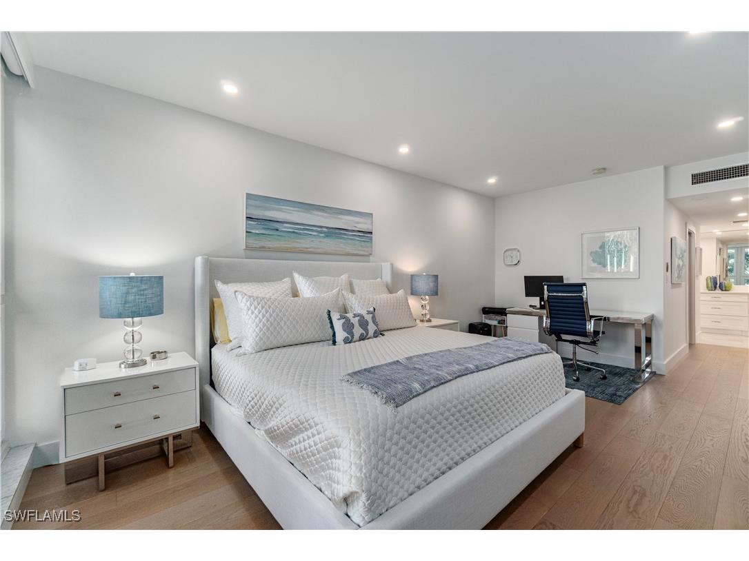 4031 Gulf Shore Boulevard N #22 Naples FL 34103 225075456 image11