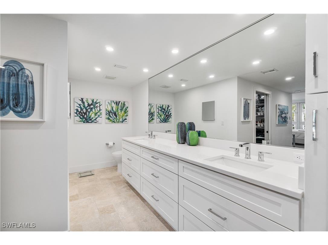 4031 Gulf Shore Boulevard N #22 Naples FL 34103 225075456 image15