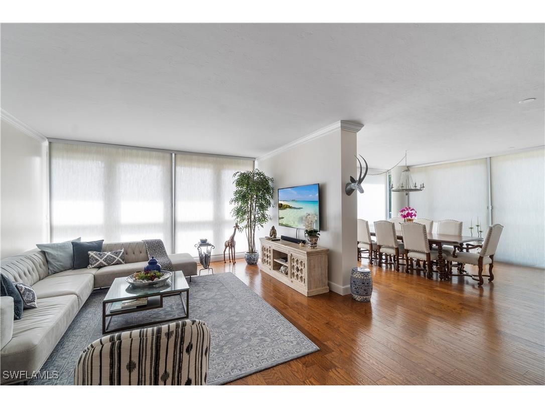 4031 Gulf Shore Boulevard N #25 Naples FL 34103 225060237 image1