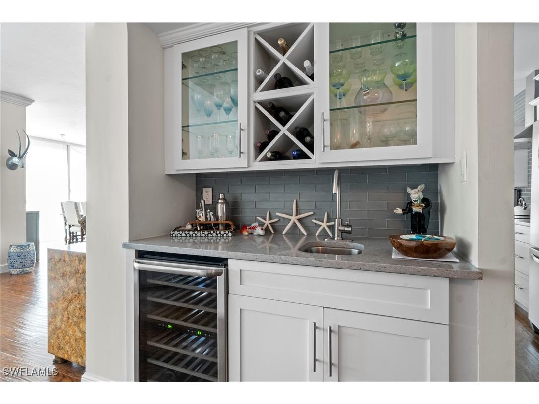 4031 Gulf Shore Boulevard N #25 Naples FL 34103 225060237 image21